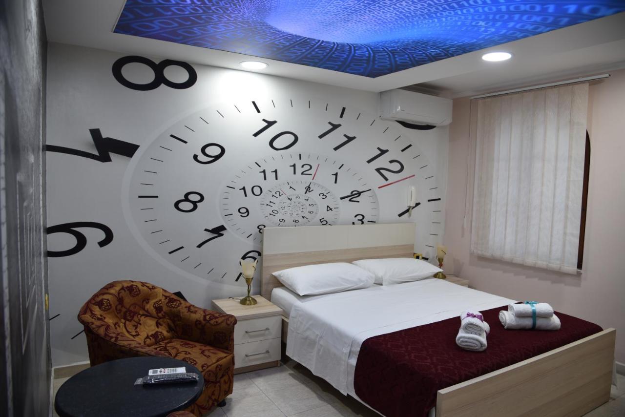 Alindro City Center Apartment Tirana Buitenkant foto